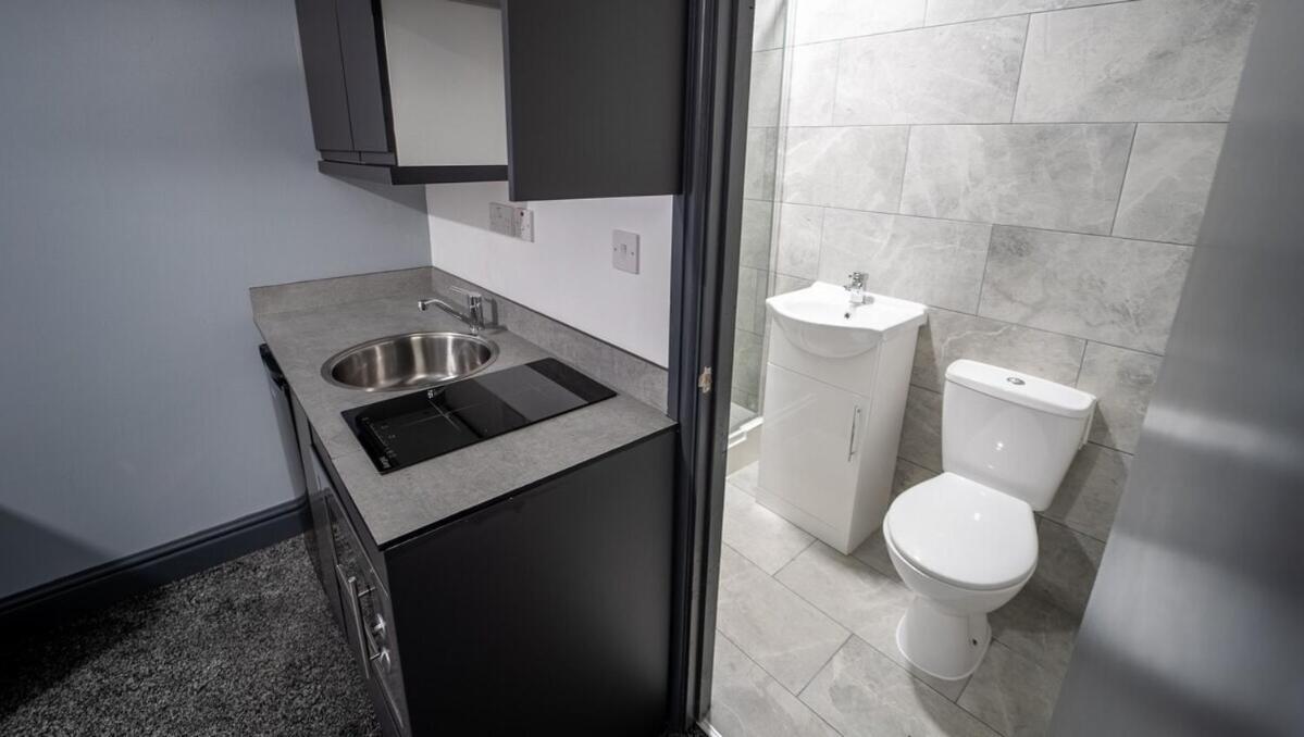 Free Parking Cosy Studios Close To City And Qe And Uob! برمنغهام الغرفة الصورة