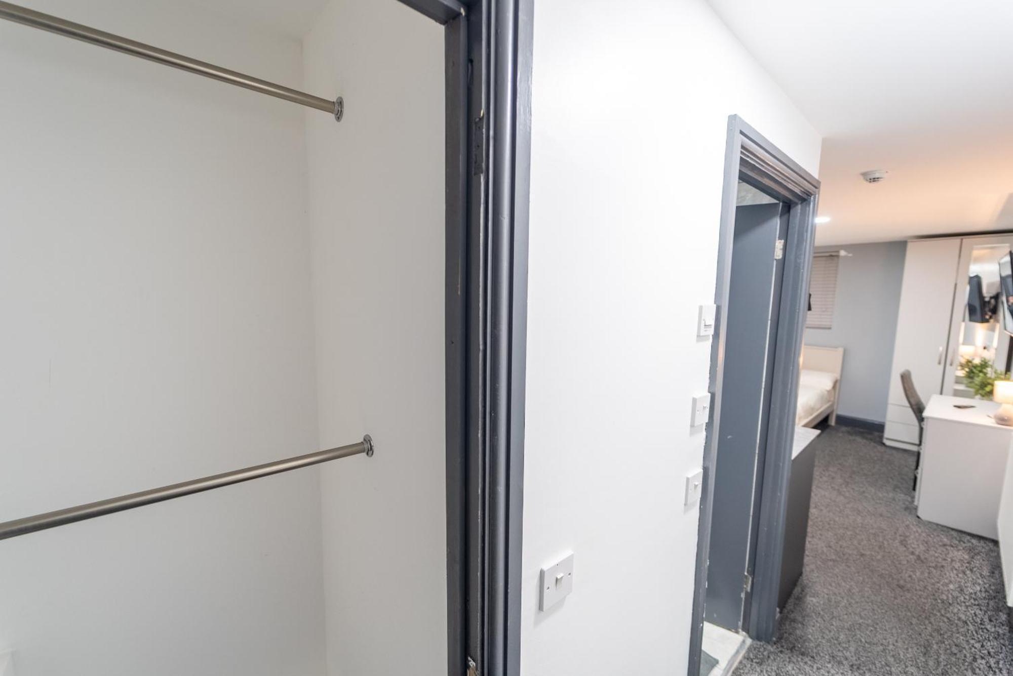 Free Parking Cosy Studios Close To City And Qe And Uob! برمنغهام الغرفة الصورة