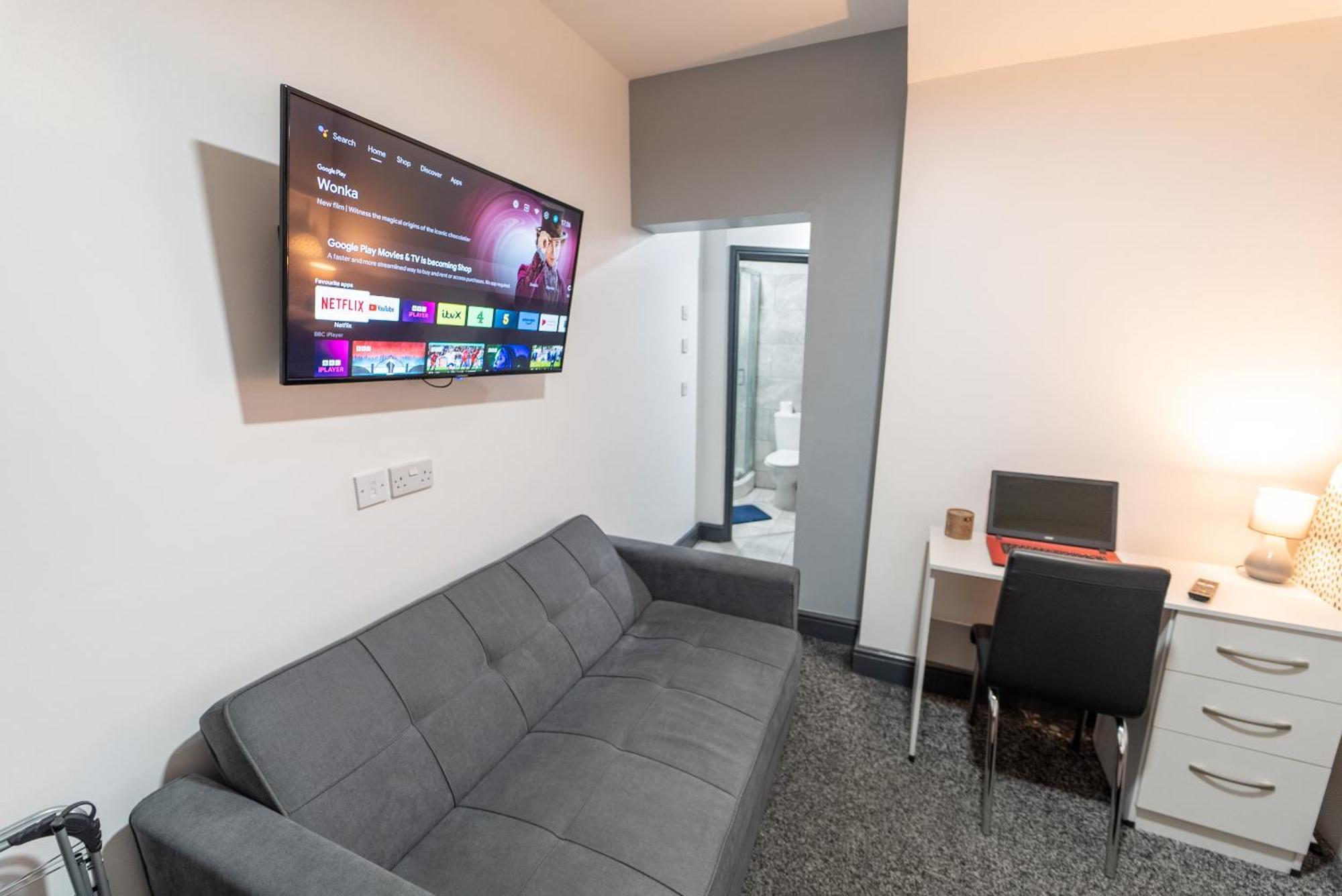 Free Parking Cosy Studios Close To City And Qe And Uob! برمنغهام الغرفة الصورة