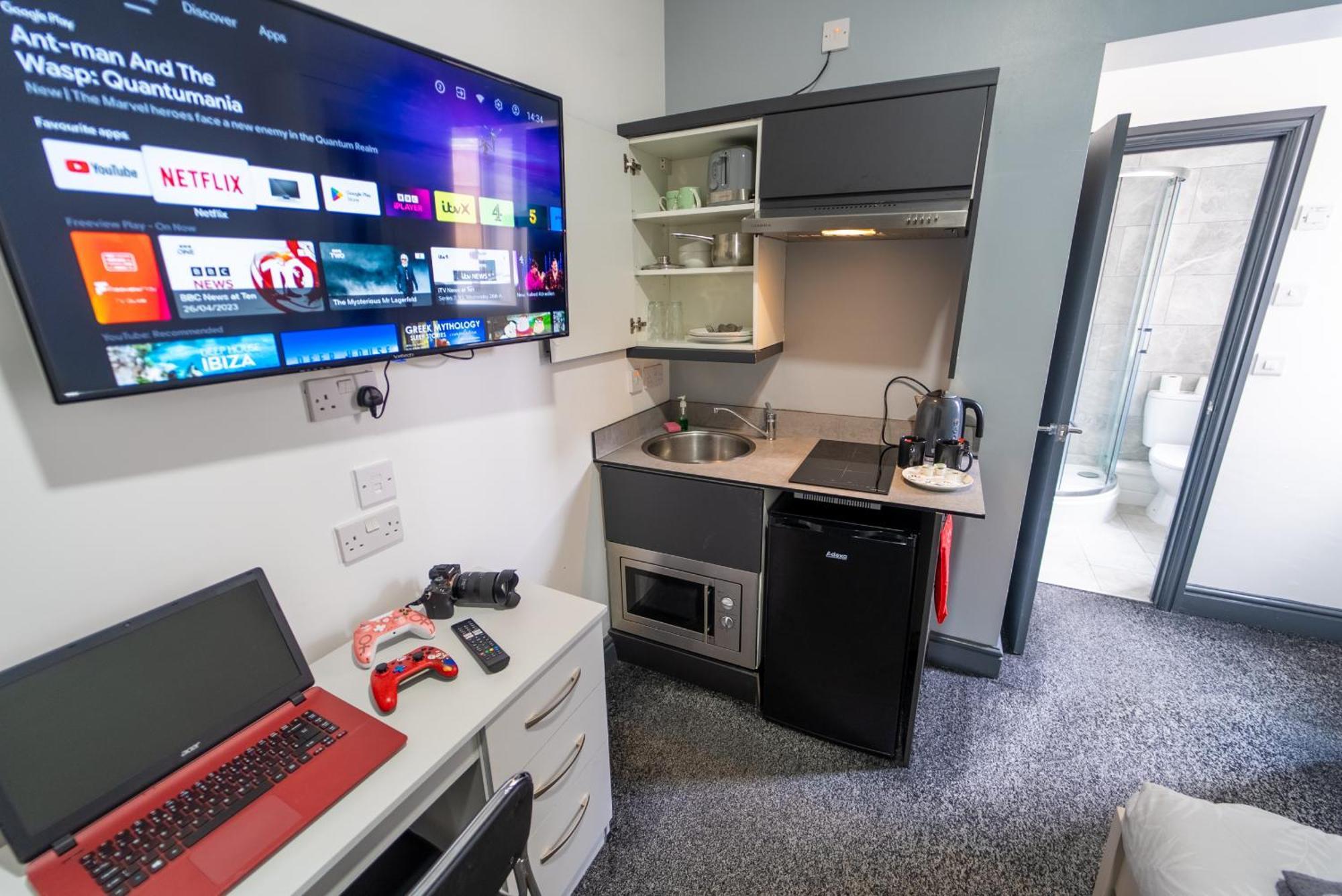 Free Parking Cosy Studios Close To City And Qe And Uob! برمنغهام الغرفة الصورة
