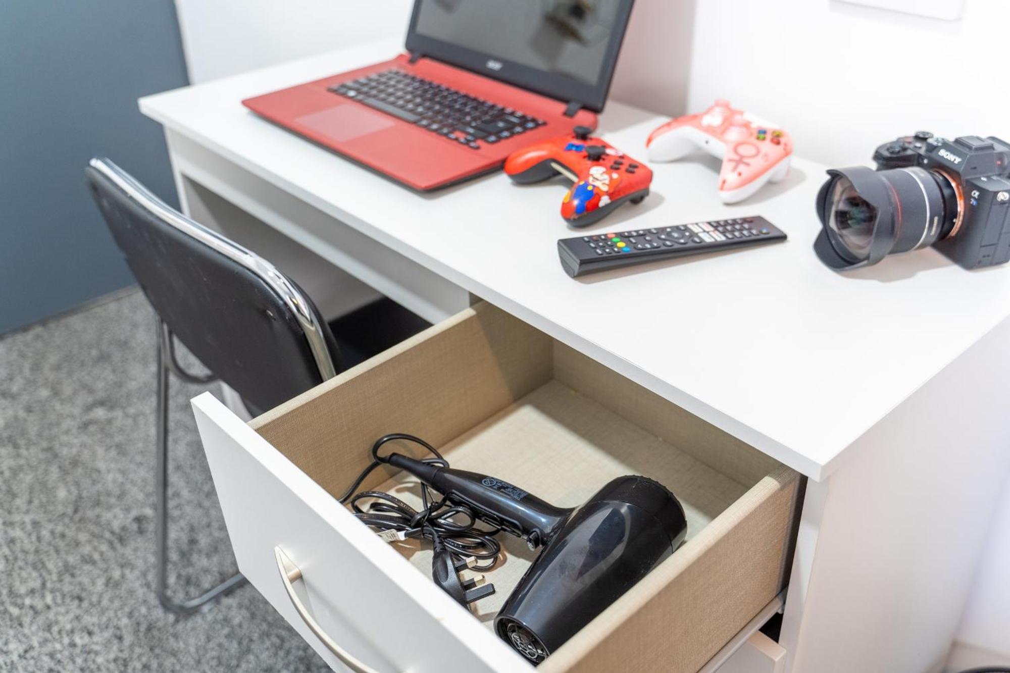 Free Parking Cosy Studios Close To City And Qe And Uob! برمنغهام الغرفة الصورة