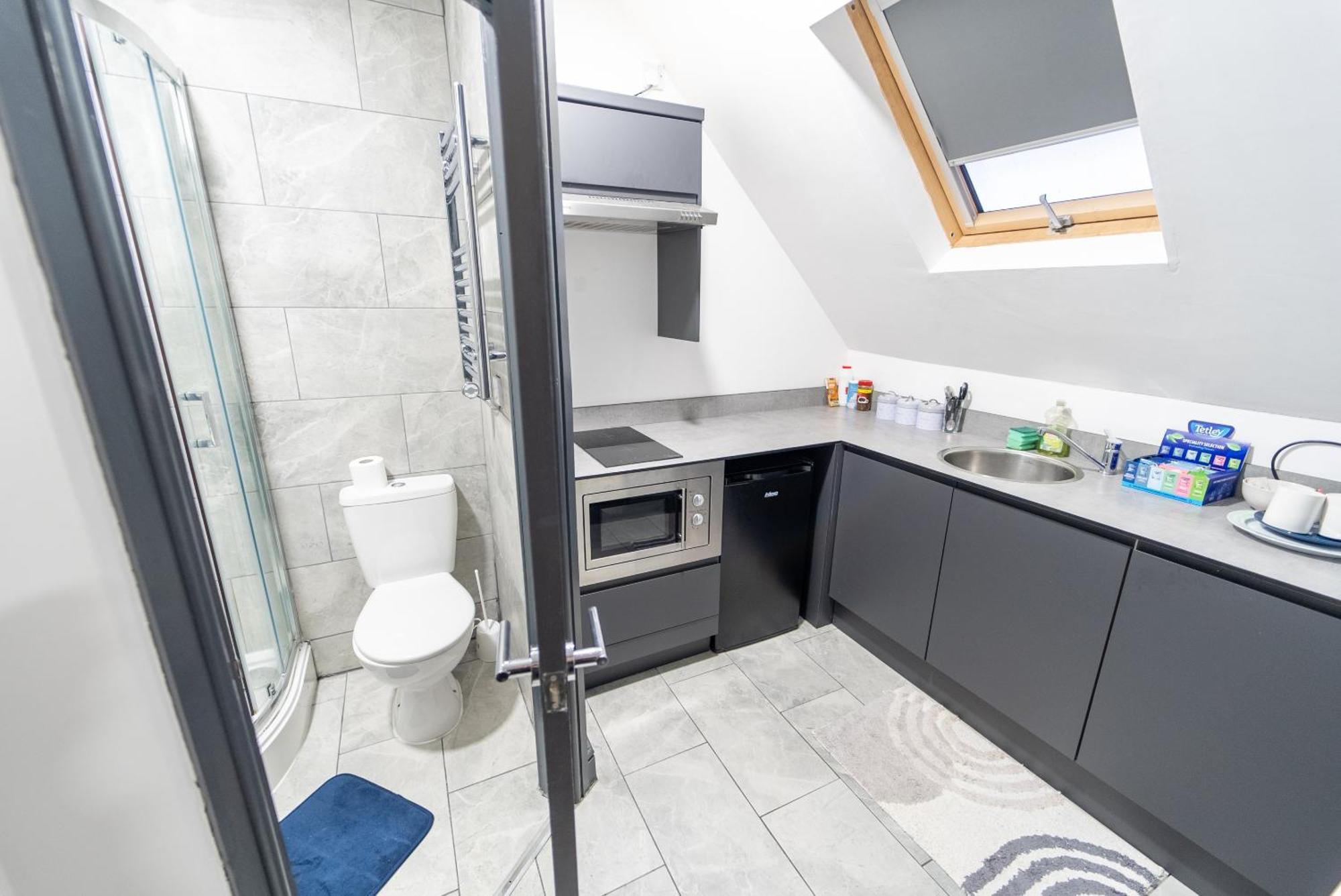 Free Parking Cosy Studios Close To City And Qe And Uob! برمنغهام الغرفة الصورة
