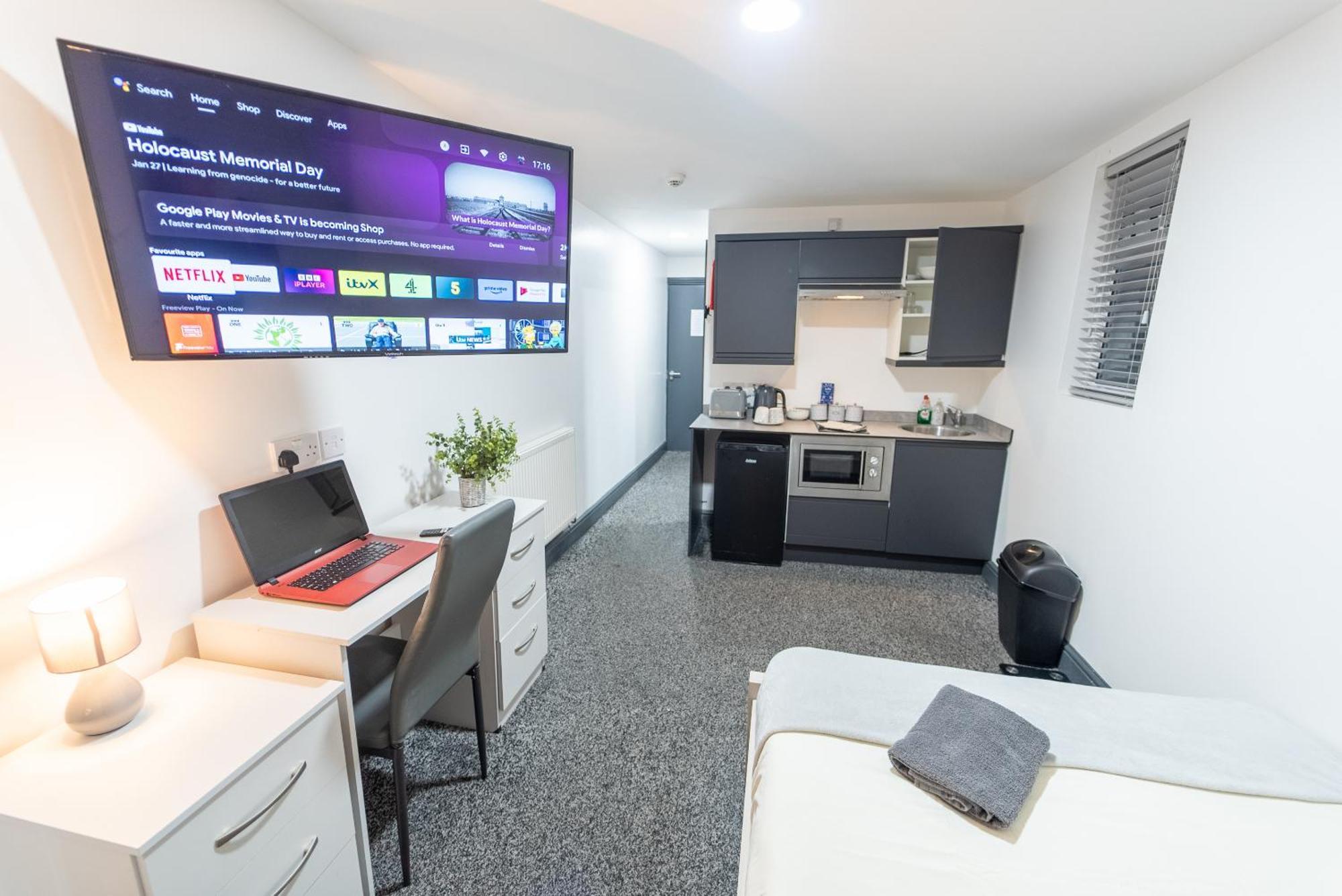 Free Parking Cosy Studios Close To City And Qe And Uob! برمنغهام الغرفة الصورة