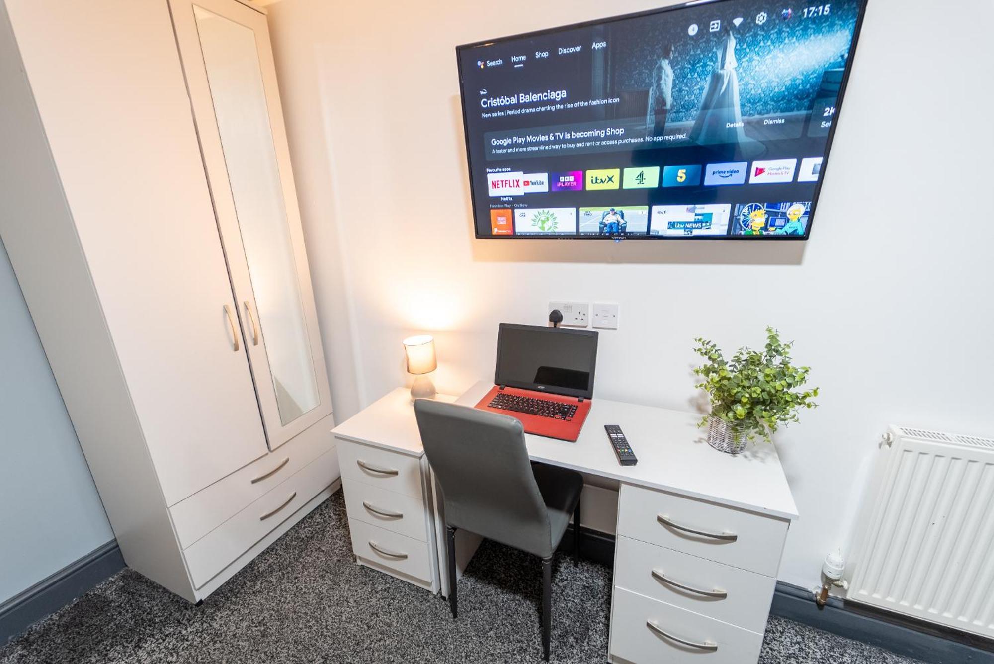 Free Parking Cosy Studios Close To City And Qe And Uob! برمنغهام الغرفة الصورة