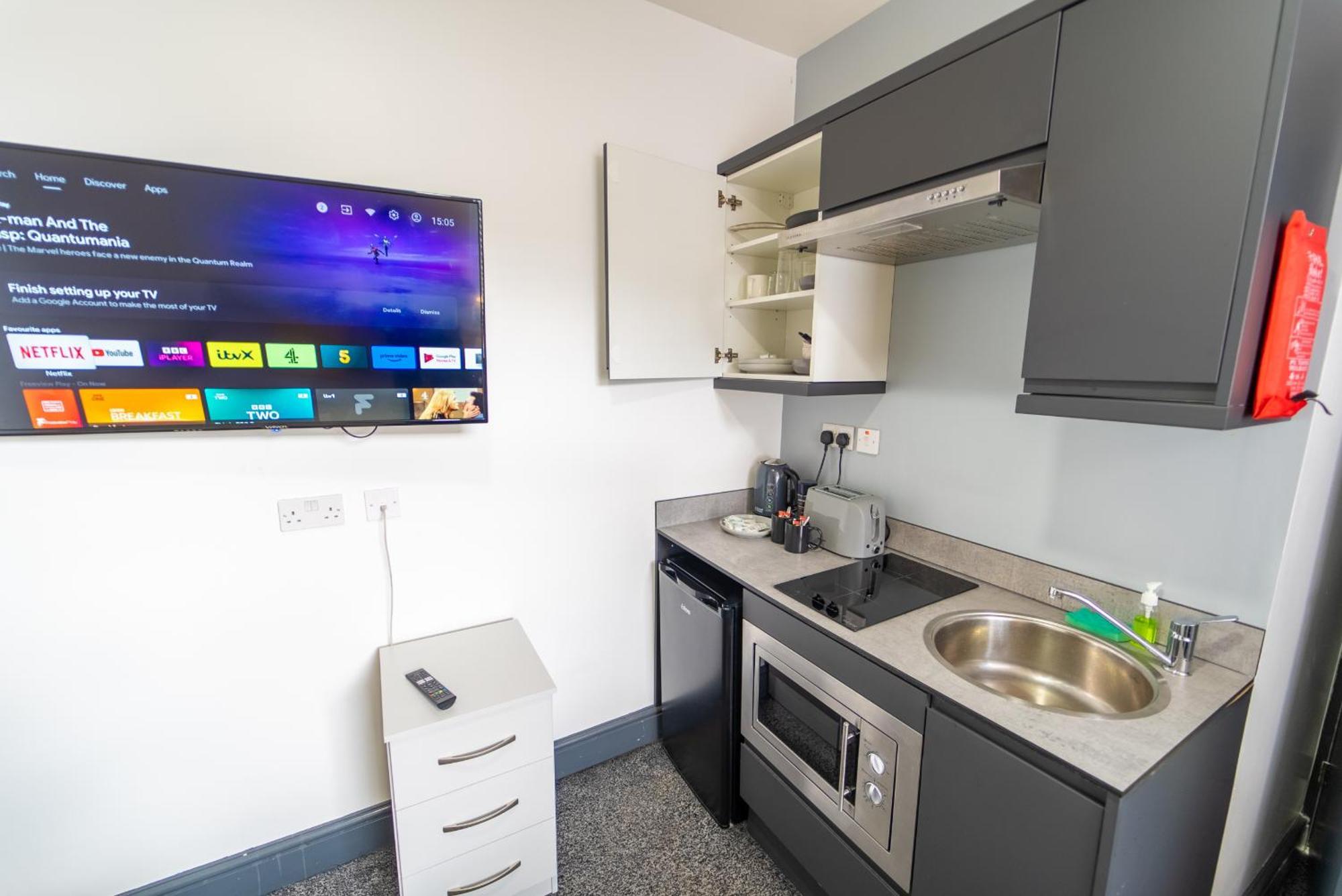 Free Parking Cosy Studios Close To City And Qe And Uob! برمنغهام الغرفة الصورة