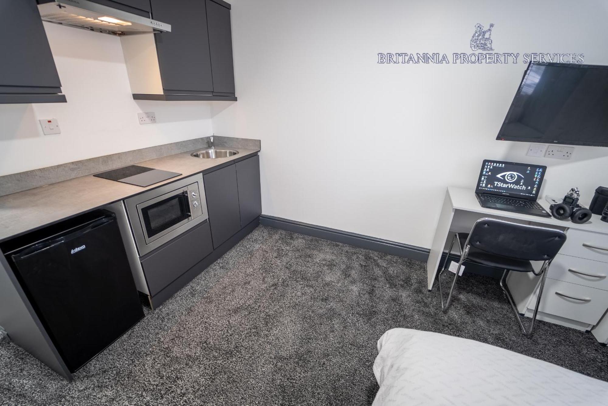 Free Parking Cosy Studios Close To City And Qe And Uob! برمنغهام الغرفة الصورة